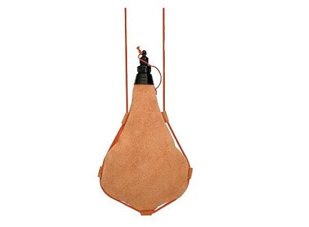 bota de vino, bota vino, bota de vino cuero, bota vino cuero, bota de vino 1.5 litros, bota de vino publicitaria, regalos fiestas patrias, regalos 18 de septiembre, regalos día del padre, regalos papá, regalosa amante del vino, amantes del vino, regalos vino, carmenere, cabernet, cepas, regalos campo, merchandising fiestas patrias