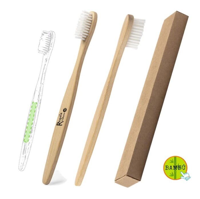 cepillo de dientes madera